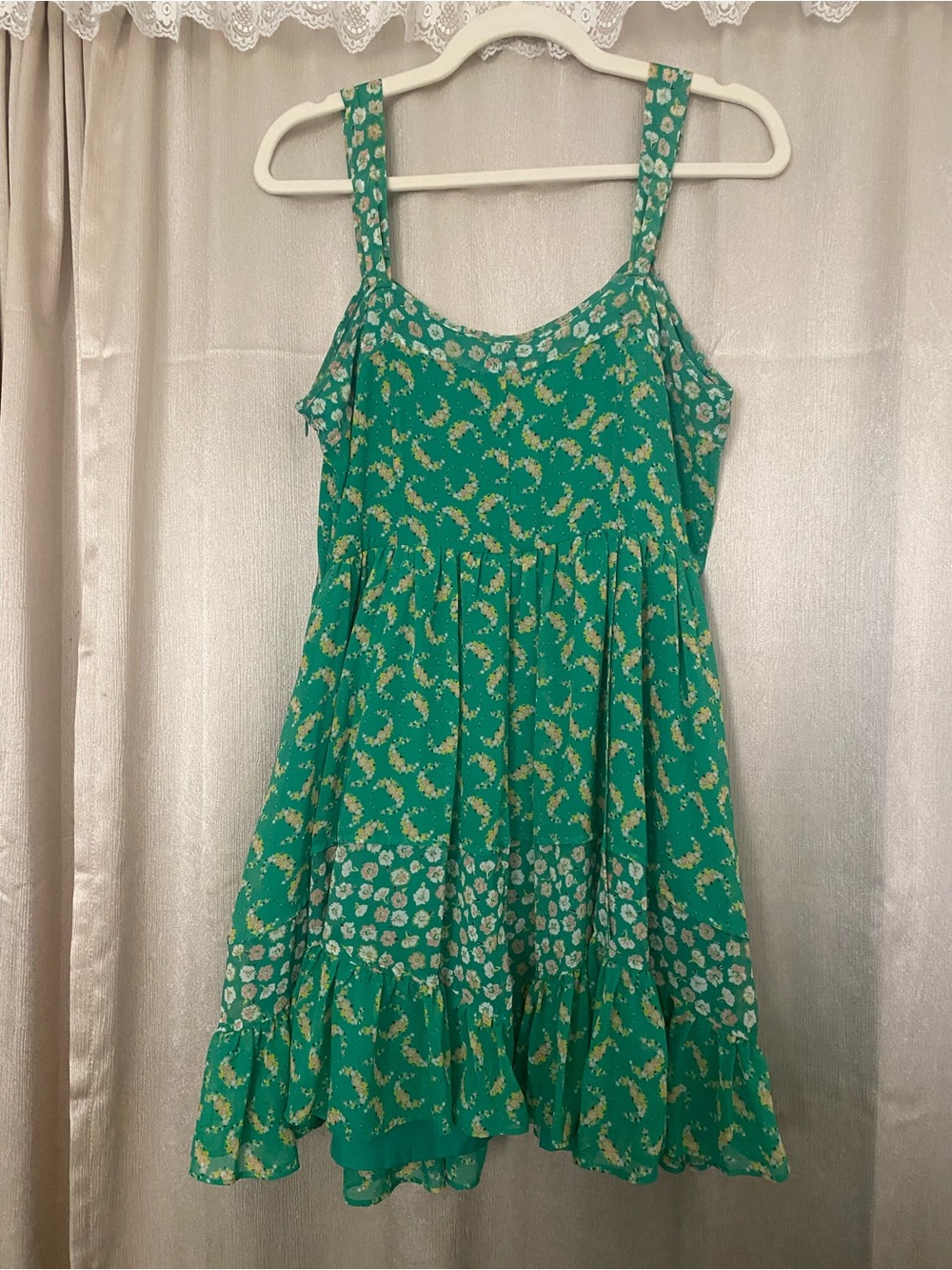 Lauren Conrad Floral Sundress with Ruffle Hem size 14 - Picture 4 of 5